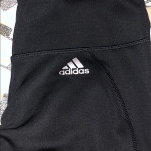 ADIDAS black legging capris